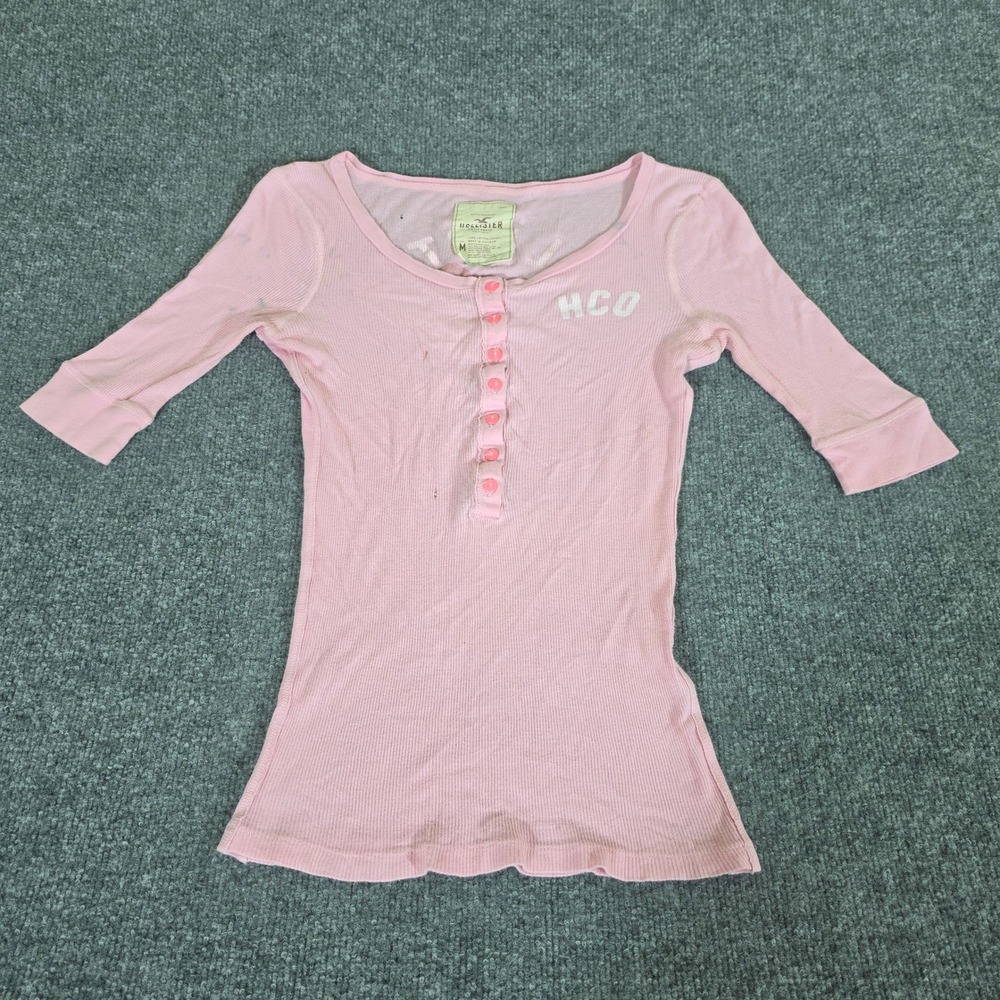 2000s Hollister Pink Ribbed Henley 3/4 Sleeve Graphic Top Womens Med Distressed